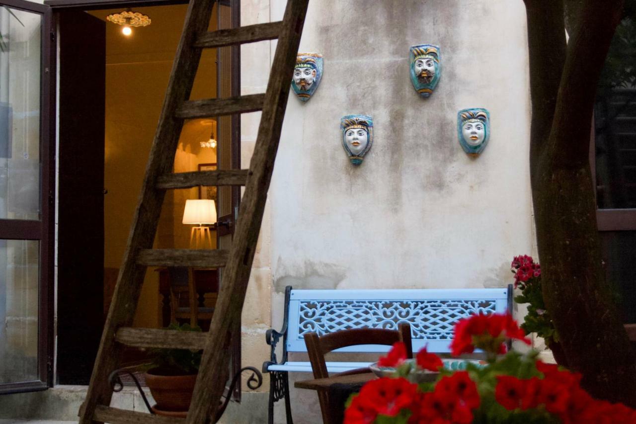Bed and breakfast Residenza Donnafugata 3*